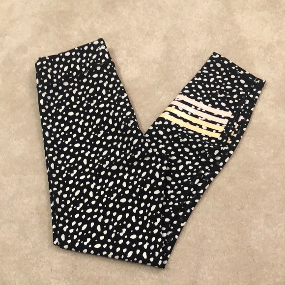 White Fox Boutique Pants - Sarah’s Day WFA 101 Daydreamers Blackout Leggings